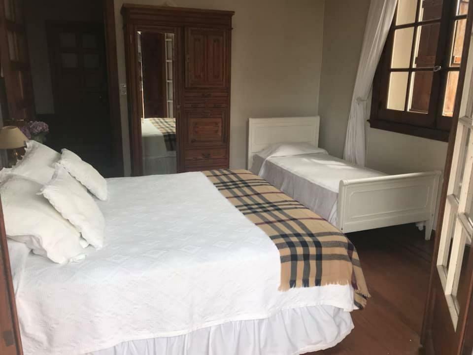 مار ديل بلاتا Villa Black Bnb المظهر الخارجي الصورة